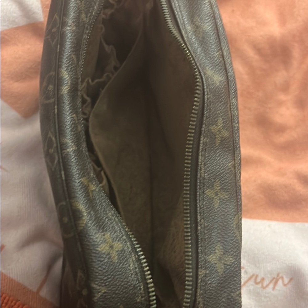 LOUIS VUITTON Monogram Trousse Toilette 23 Clutch Bag M47524 LV Auth nb123 - Picture 8 of 17